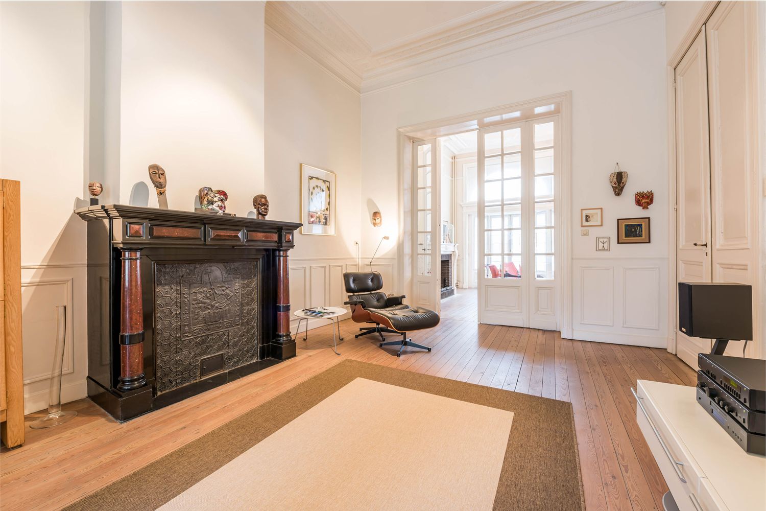 Bijzonder mooi en exclusief herenhuis in prachtige authentieke stijl! 