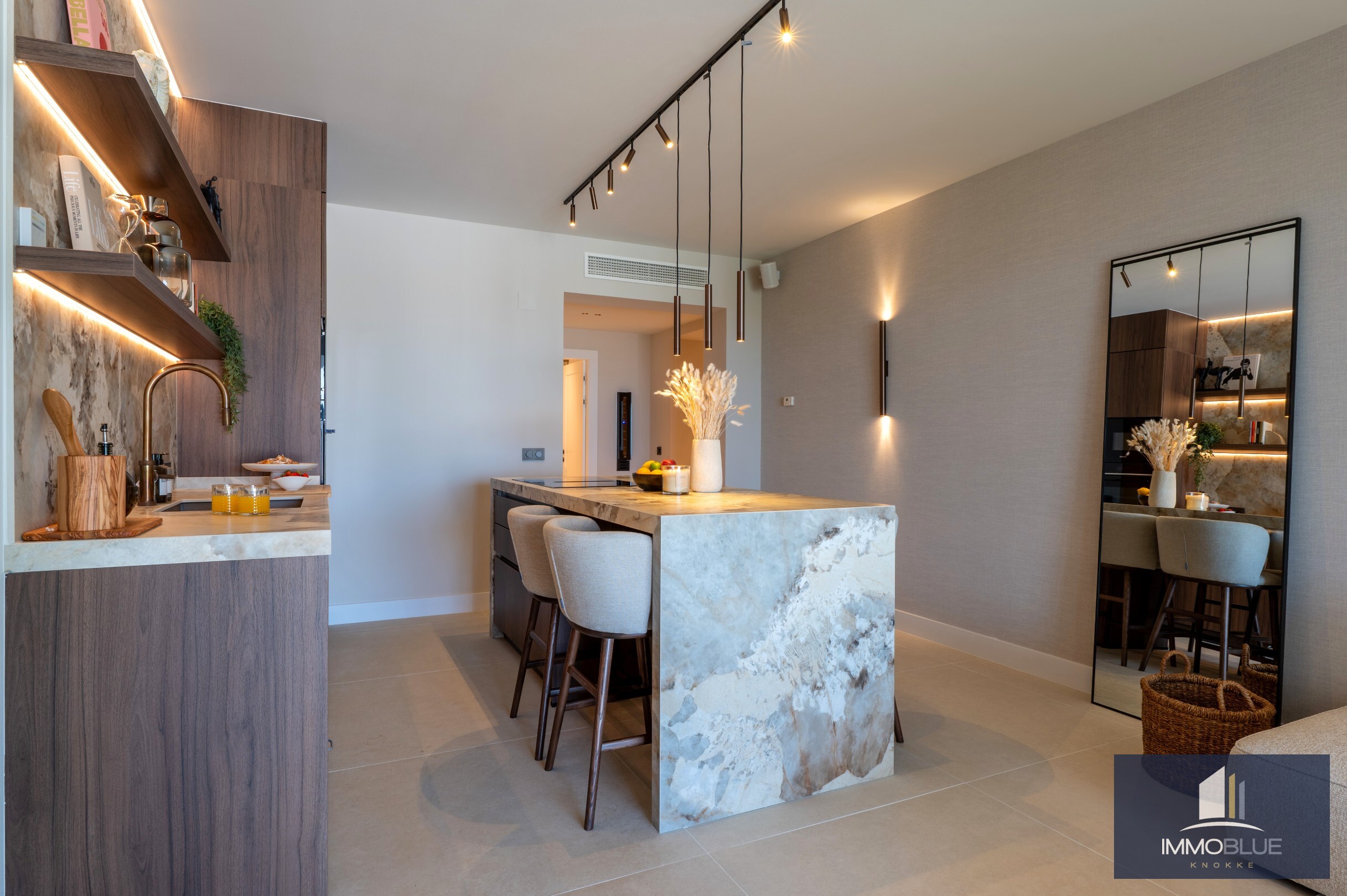 Appartement exclusif au design contemporain et au confort raffiné à Marbella 