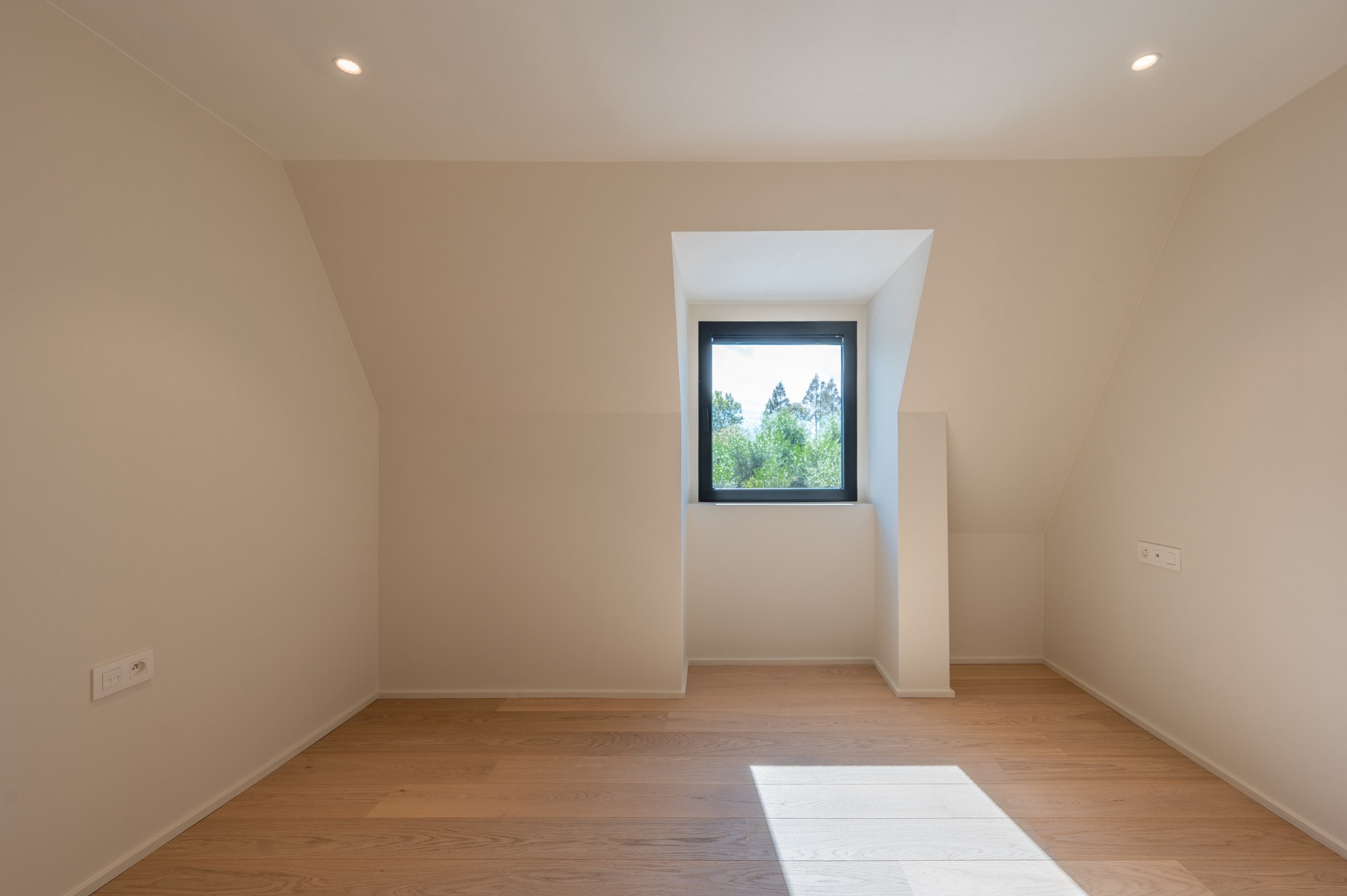 Villa Zoutedijk - prachtige villa in typische Zoute-stijl op een zuidgericht perceel van 808 m². 