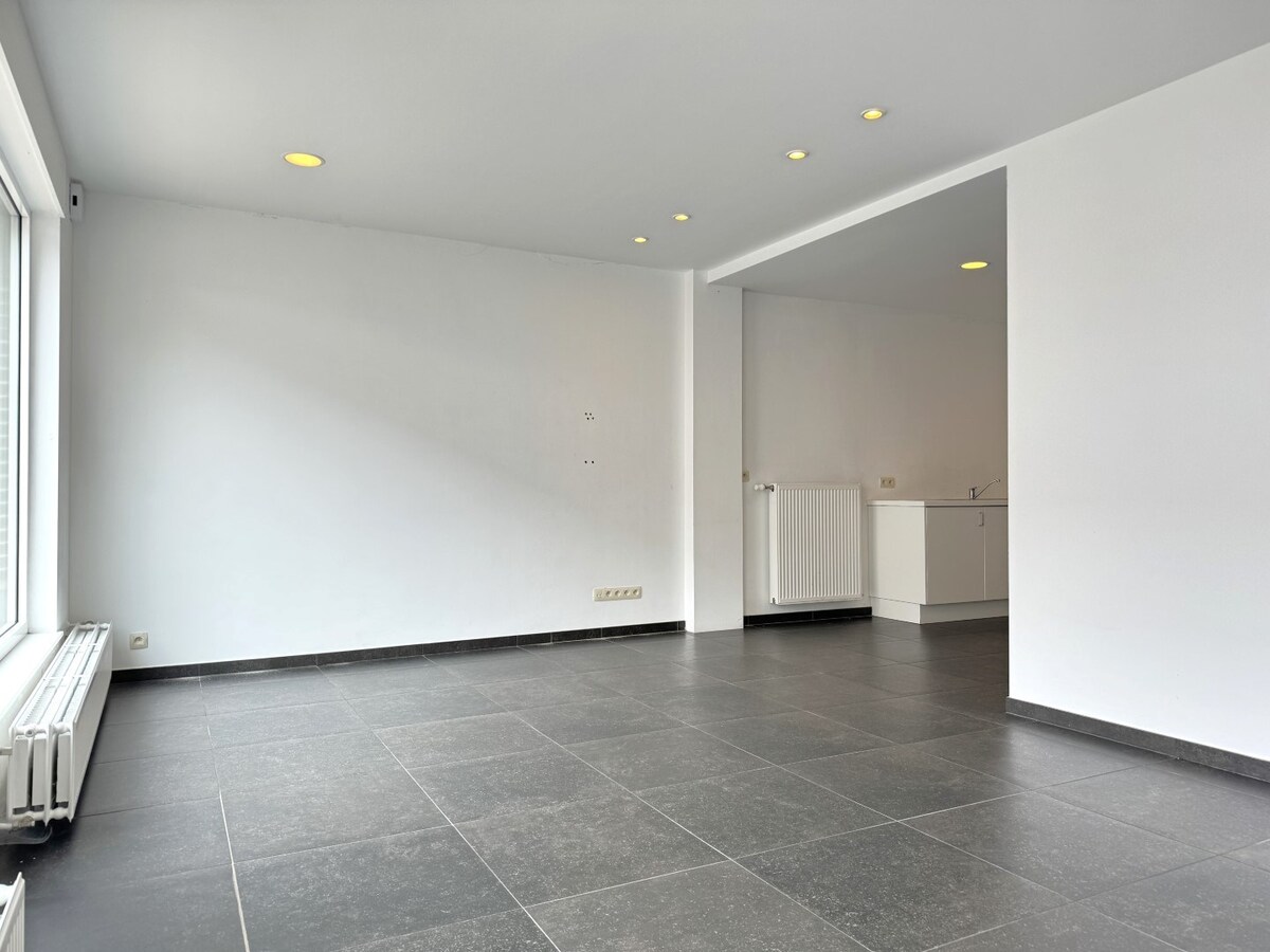 Verhuurd benedenwoning - Ravels