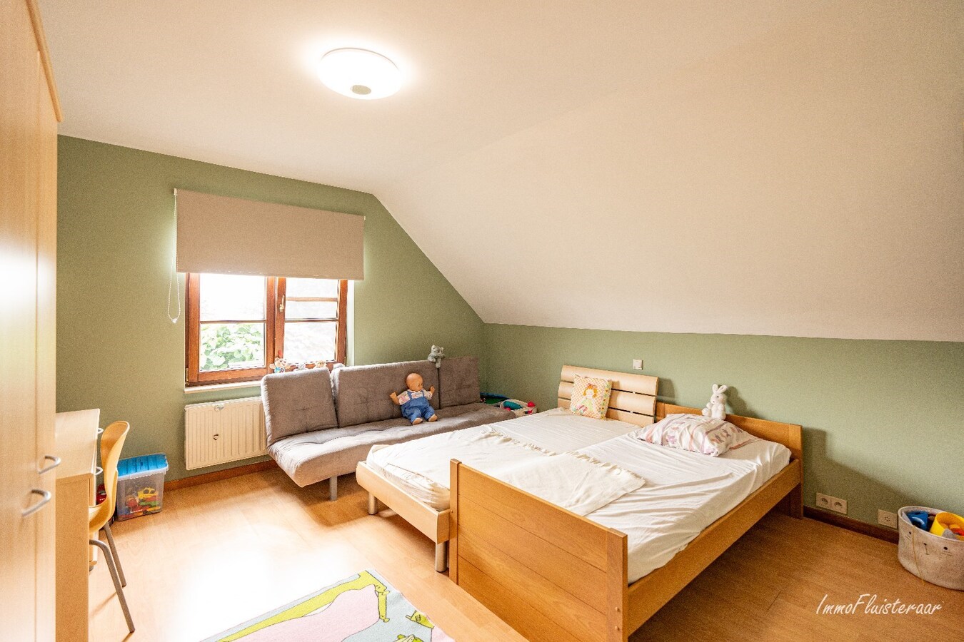 Prachtige villa met een ruim stalgebouw op ca. 2,2 ha te Dilsen-Stokkem 