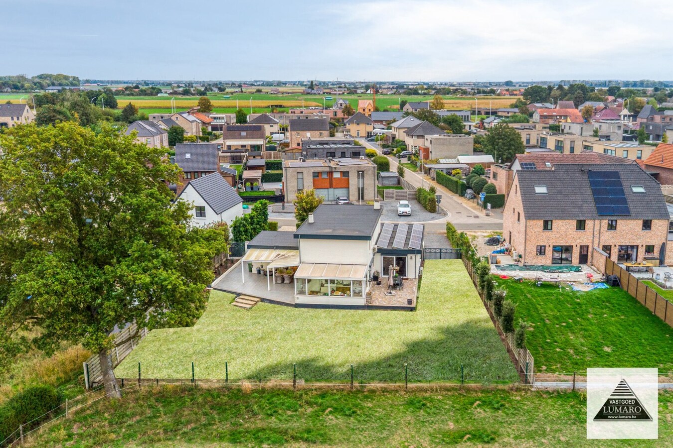 Vrijstaande woning met 4 slaapkamers - zonnepanelen - thuisbatterij 