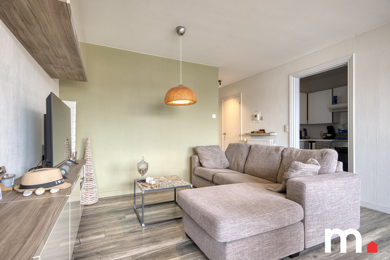 Lichtrijk instapklaar appartement  te Roeselare! INVESTERINGSOPPORTUNITEIT ! 