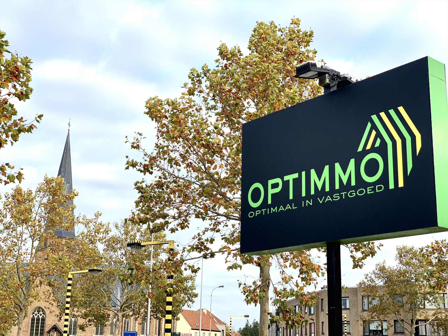 Welkom bij Optimmo! Ontdek ons uitgebreide aanbod van woningen, appartementen en vastgoedservices. Onze experts helpen je bij de aankoop, verkoop en verhuur van je vastgoed. Bezoek onze site voor professioneel advies en topservice.