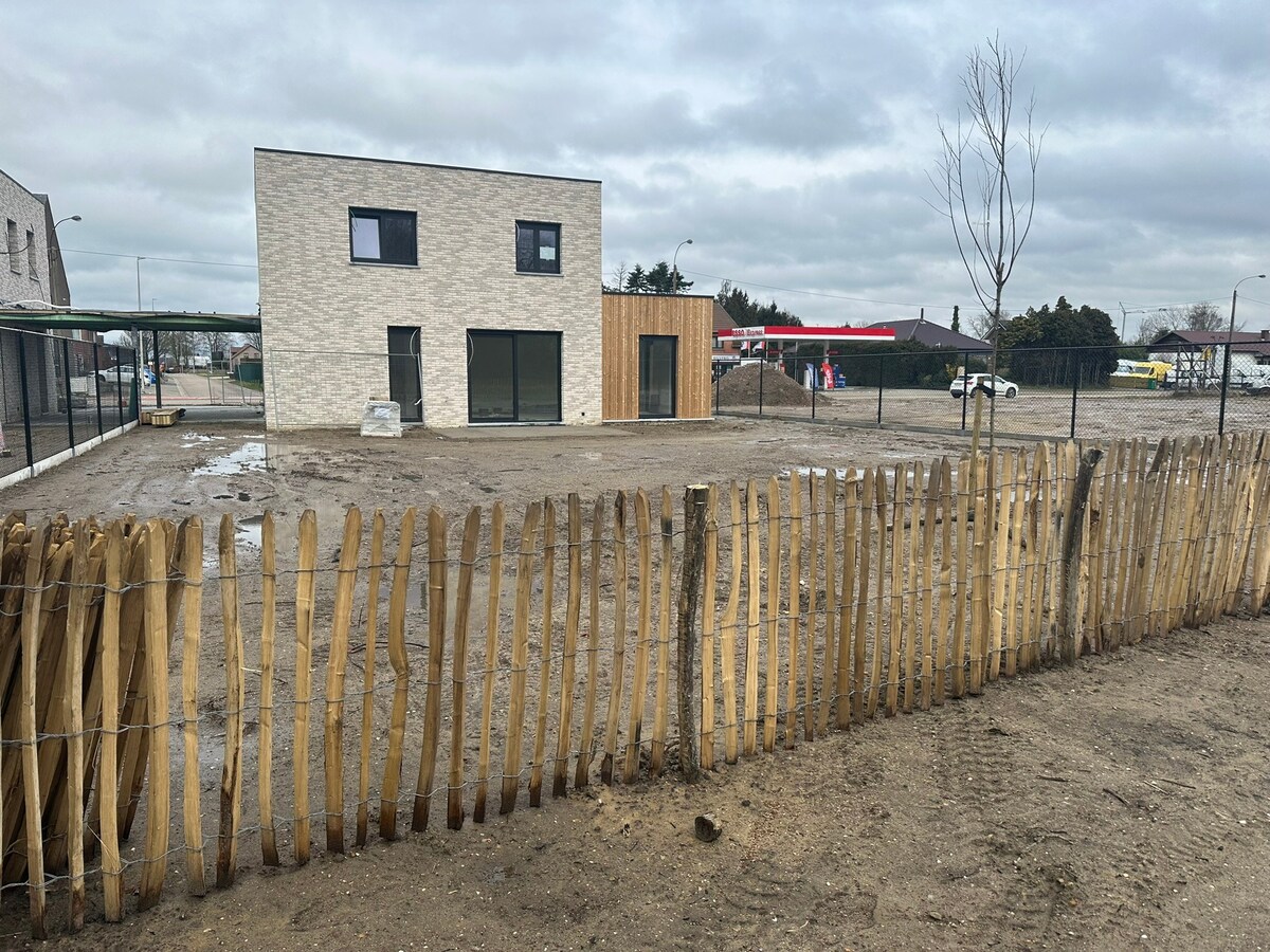 Lichtrijke, eigentijdse nieuwbouwwoningen 