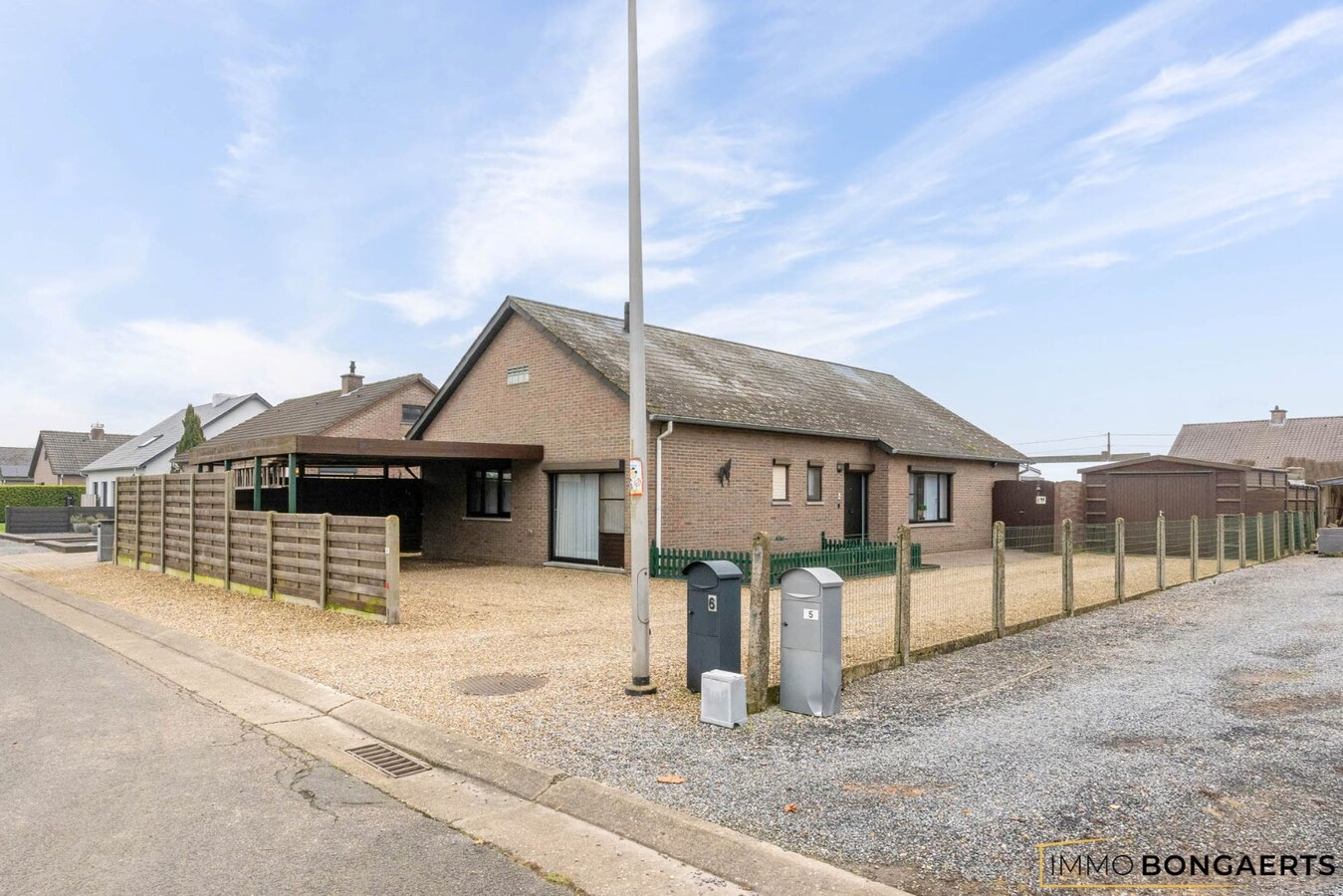 Gelijkvloerse woning op rustige locatie 