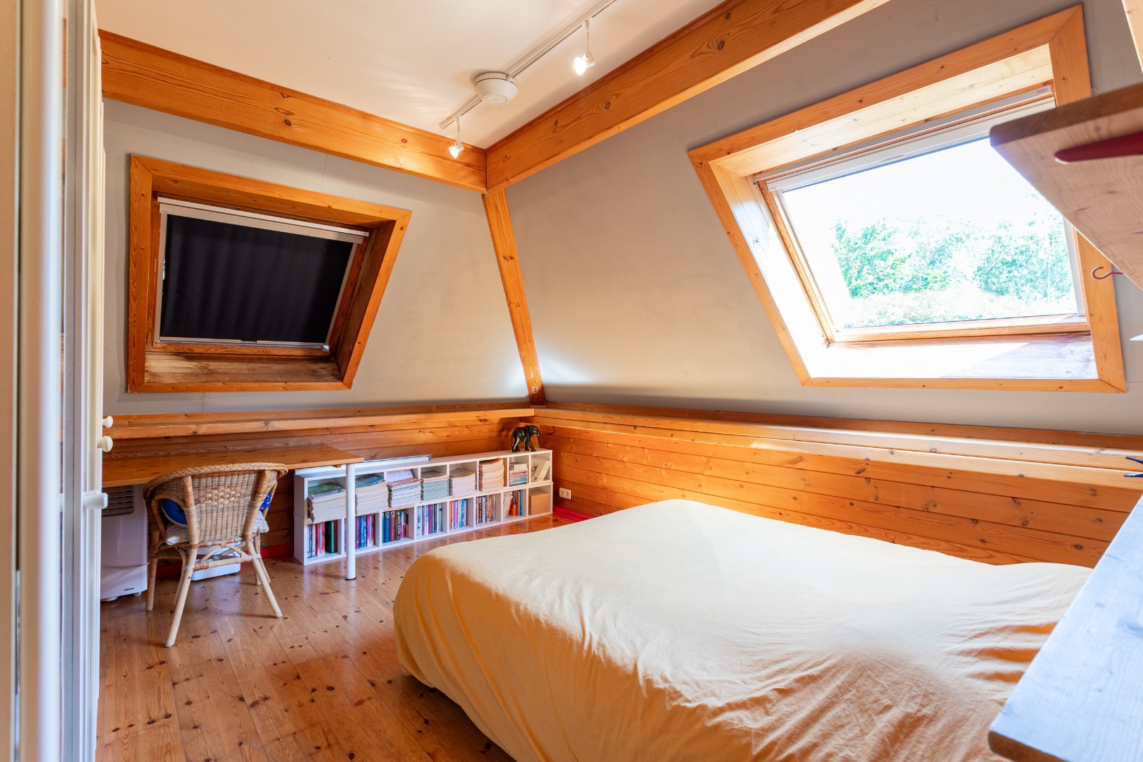 Ruime woning gelegen in een groene omgeving 