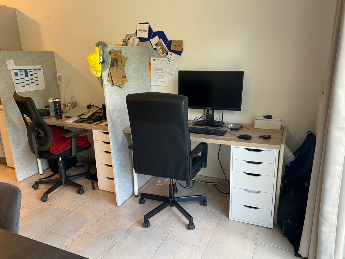 Eigentijds appartement met 2 autostaanplaatsen 