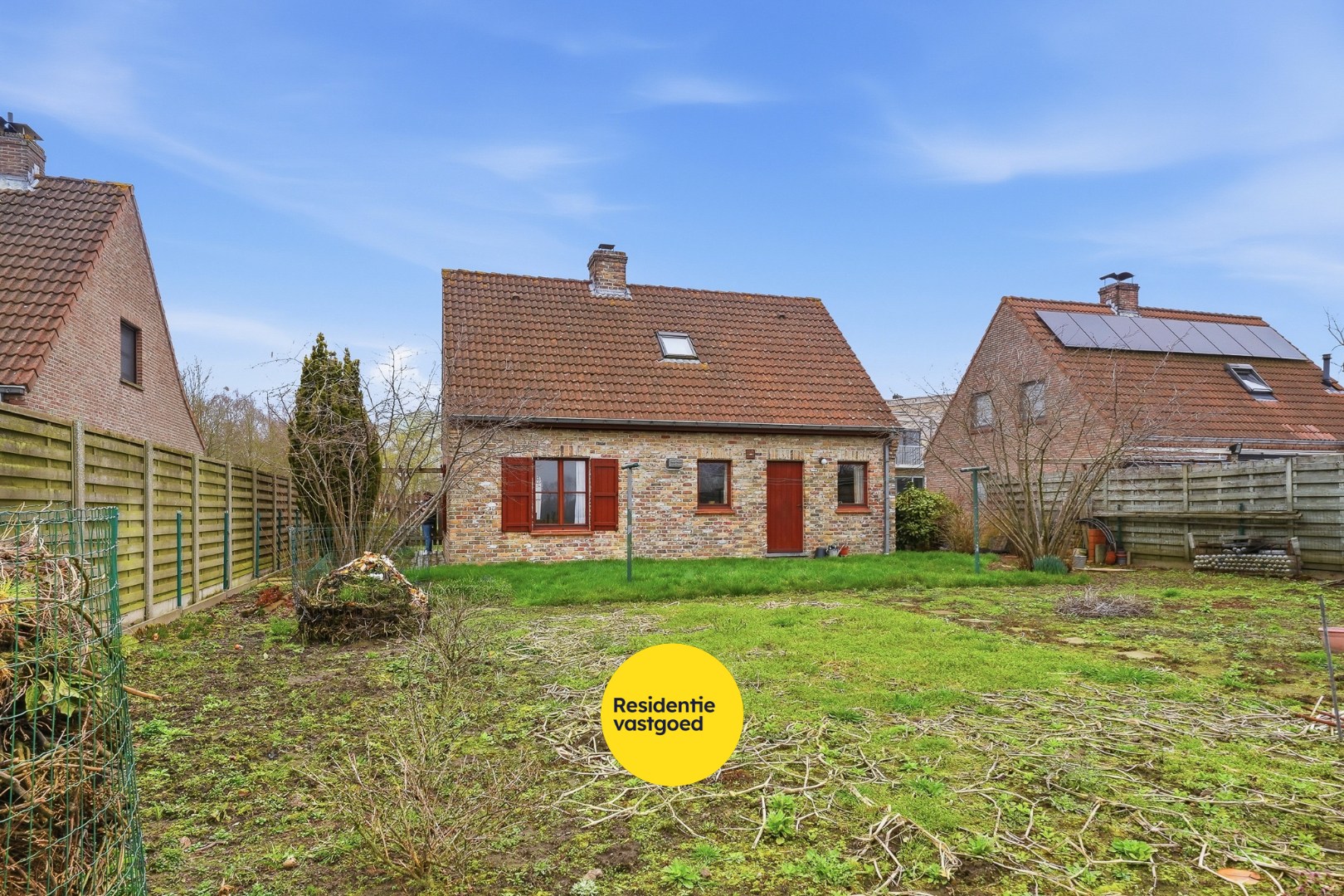 Open bebouwing met garage op 487 m² in Oudenburg 