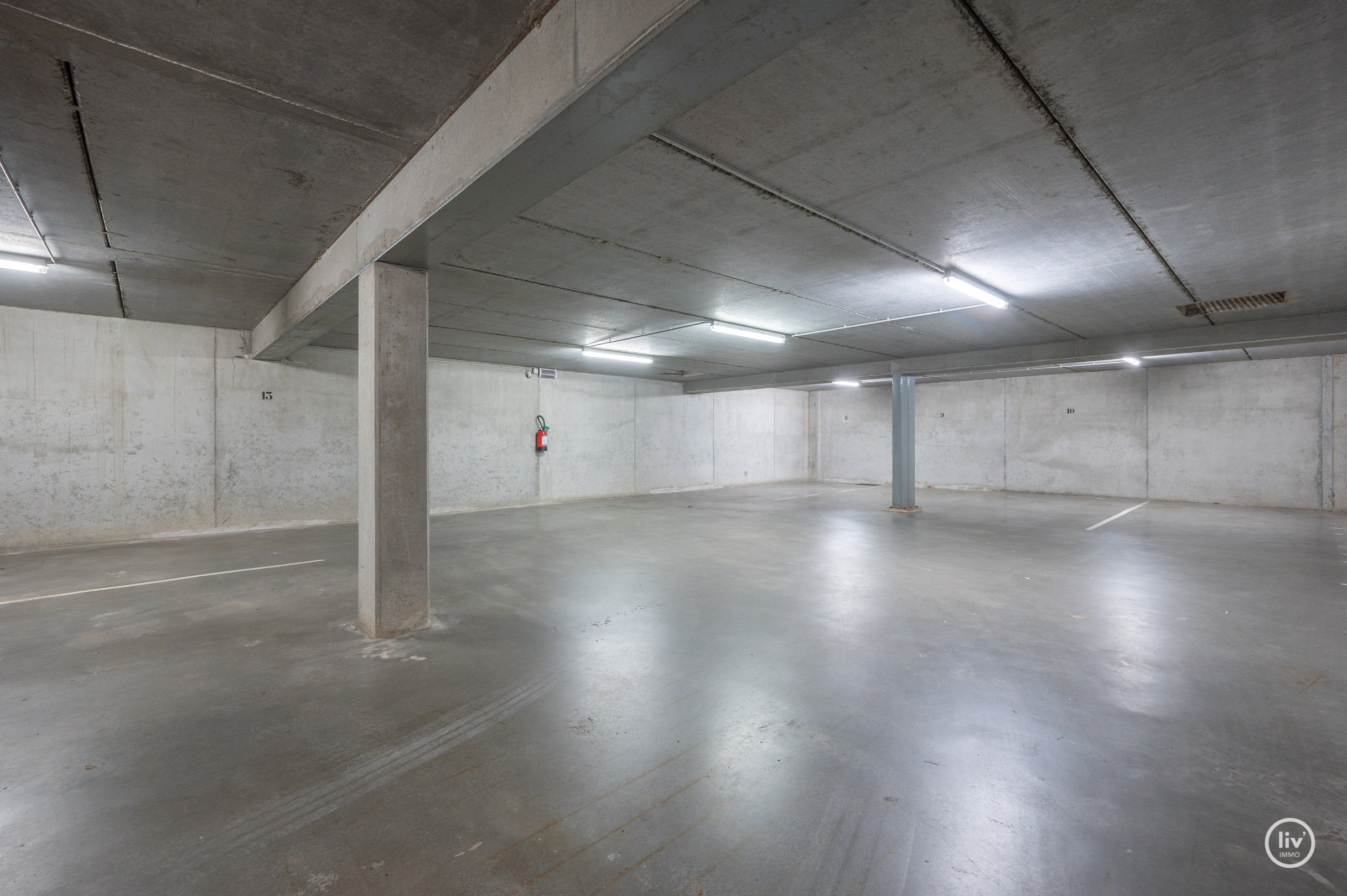 Spacieux duplex avec 3 chambres dans un emplacement de premier choix sur la Van Bunnenvaan à Knokke. 