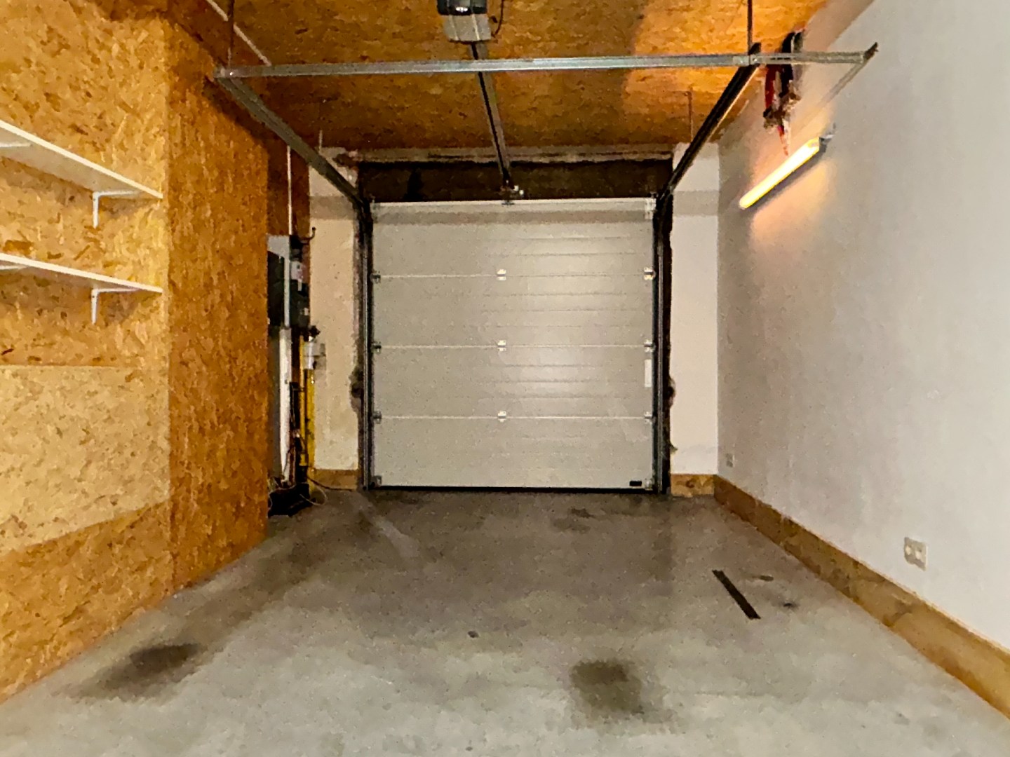 Verrassend ruime woning met 4 slaapkamers, garage en stadstuintje 