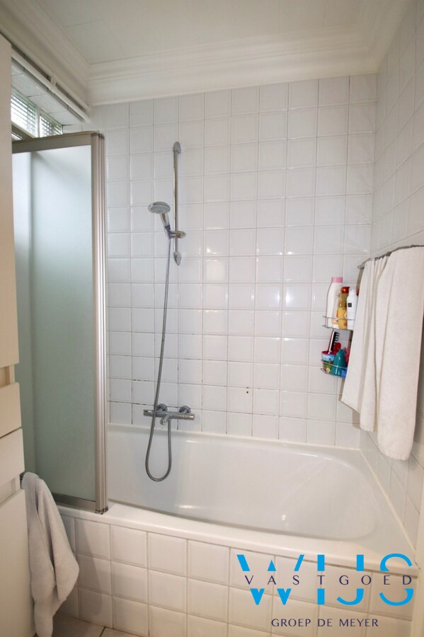 Tof woonhuis met 3 slaapkamers &amp; zuidgerichte tuin te ERTVELDE ! 