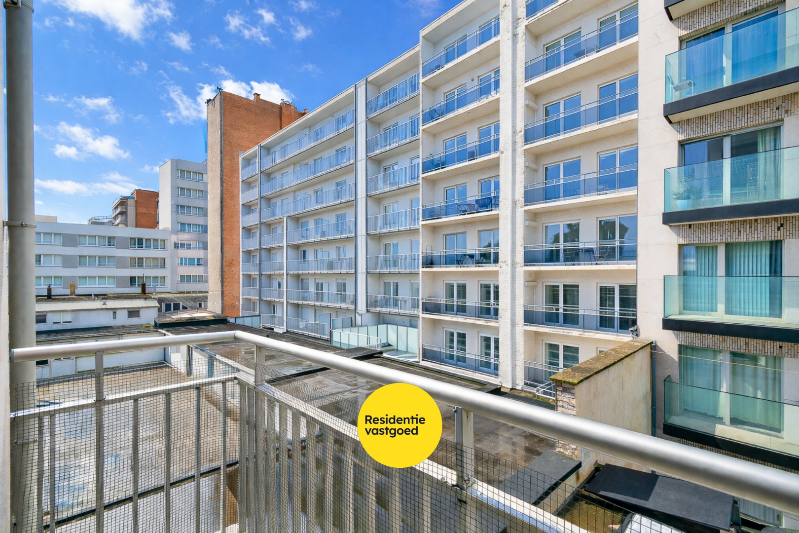 Appartement met 2 kamers en 2 terrassen 