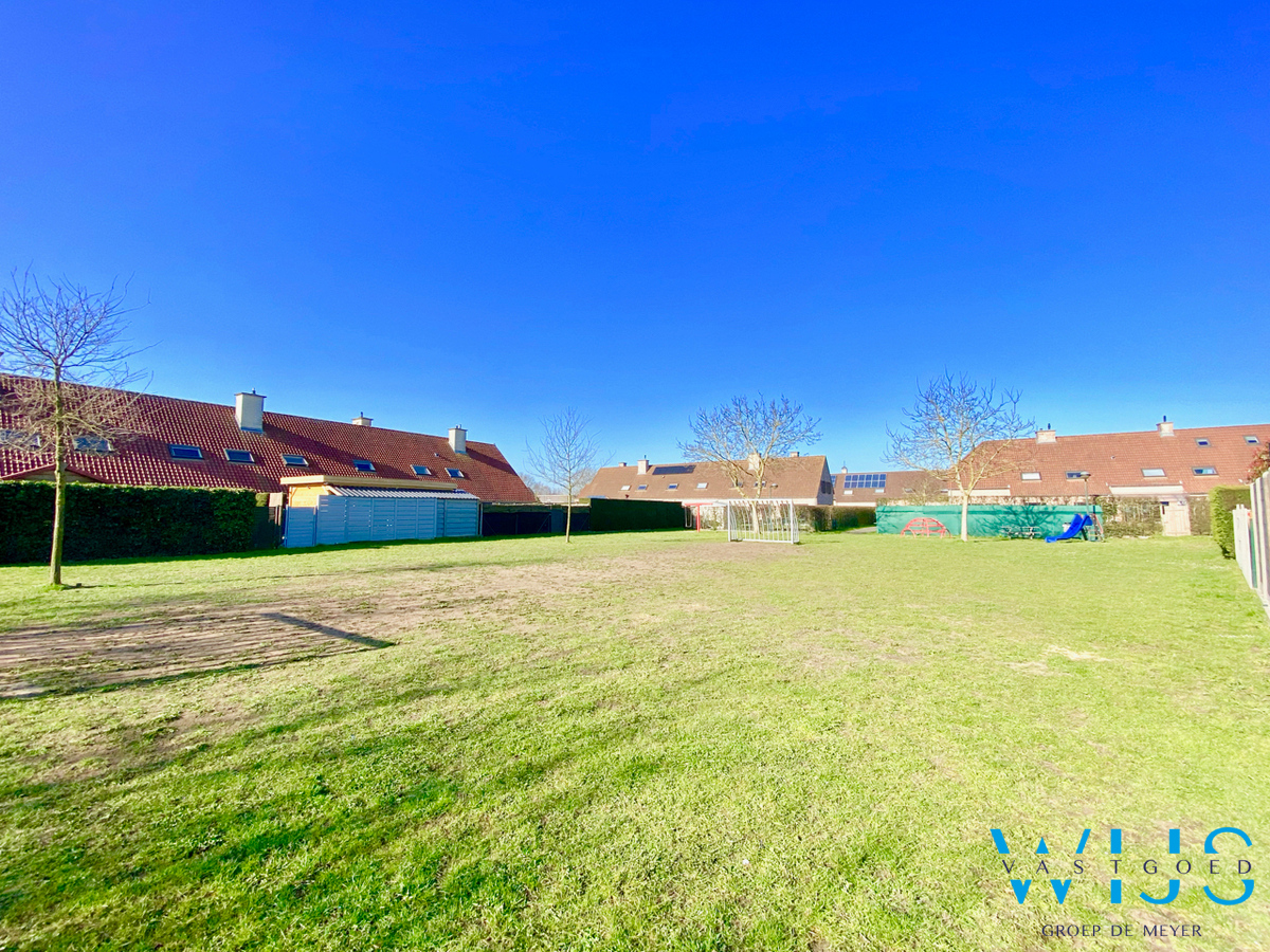 Prachtig instapklaar woonhuis in rustige woonwijk te EEKLO! 