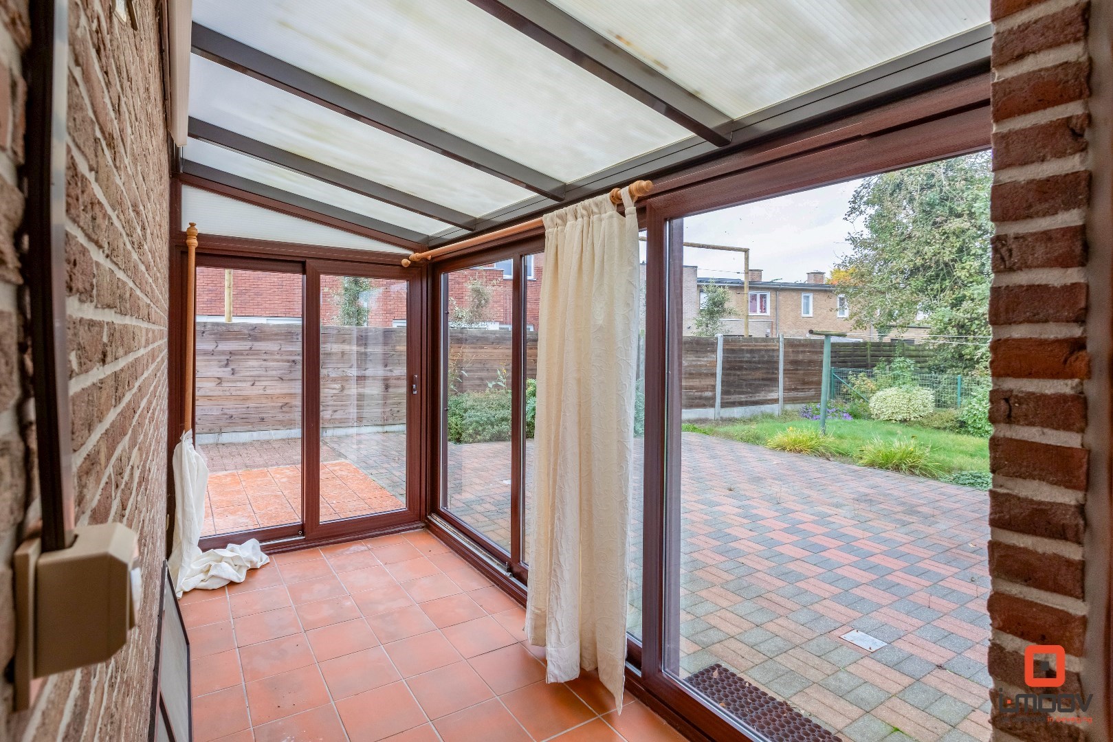 Prachtige alleenstaande villa in residentiële woonwijk 