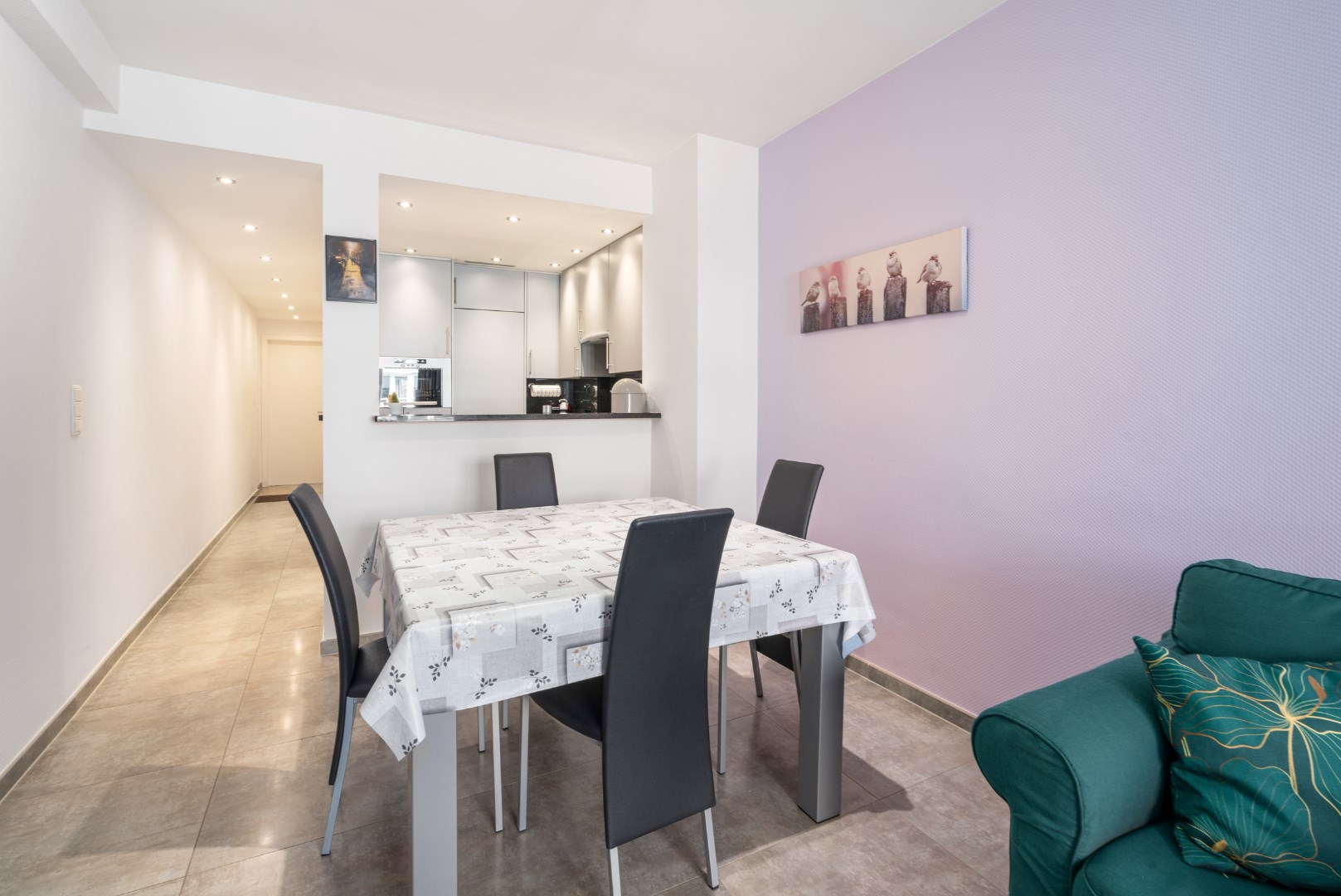 INSTAPKLAAR APPARTEMENT MET 1 SLAAPKAMER IN CENTRUM OOSTENDE 