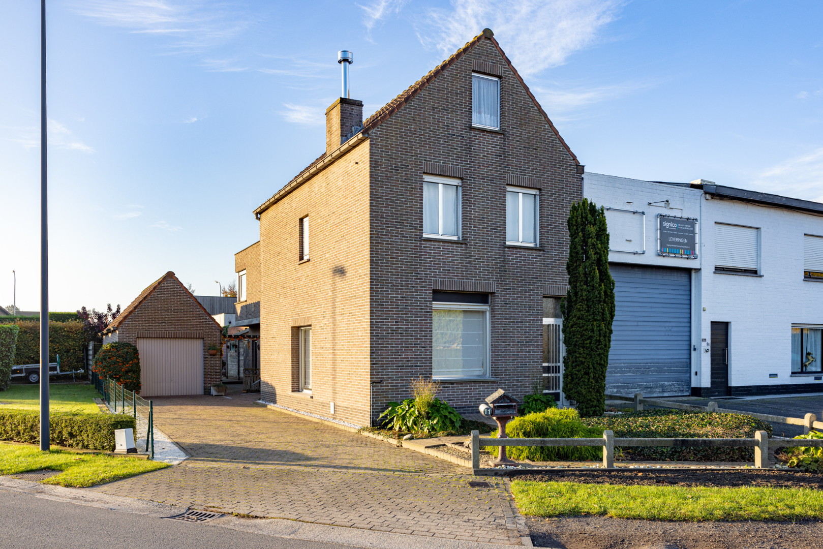 HoB met 3 slpks én extra leefruimte nabij centrum Maldegem 