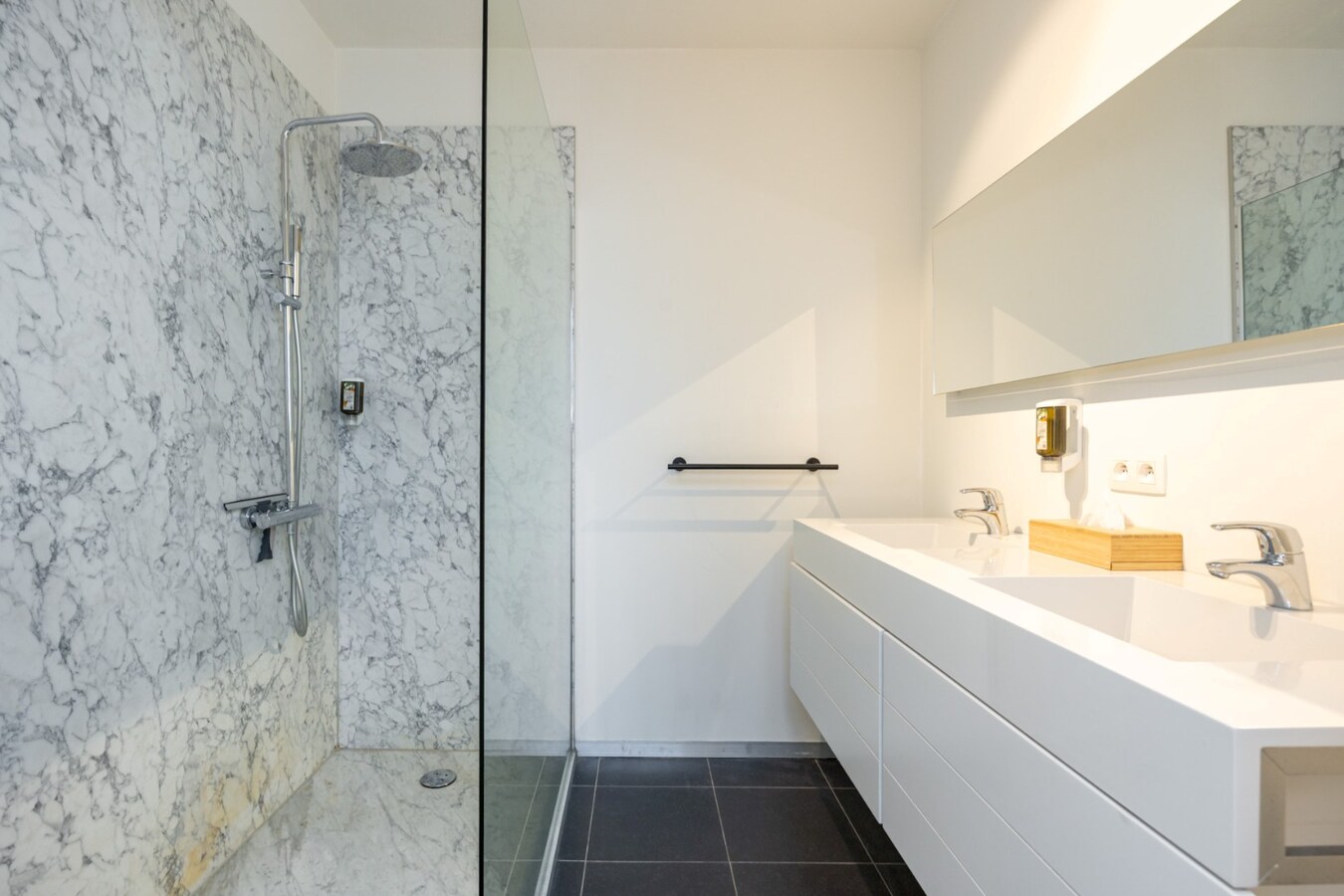 Modern appt. met terras en zicht op het MAS op 't Eilandje! 