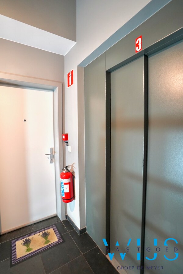 Tof duplex appartement in hartje Ertvelde ! 