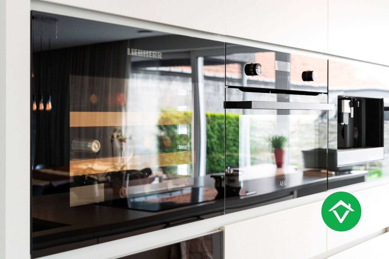 Instapklare woning met 4 slaapkamers en garage te Torhout 