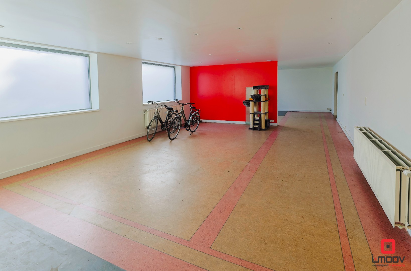 Bel-etagewoning met tuin, loods (450 m²) en tal van mogelijkheden 