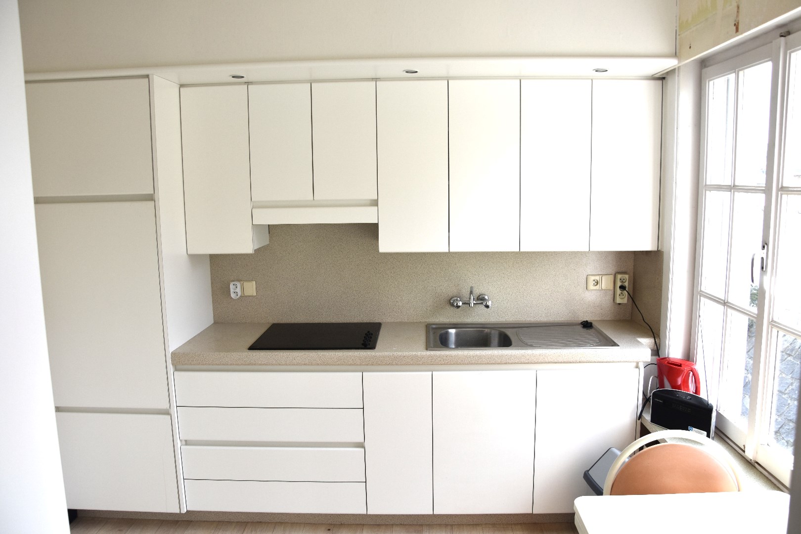 Ruim en lichtrijk  appartement met 2 slaapkamers. 