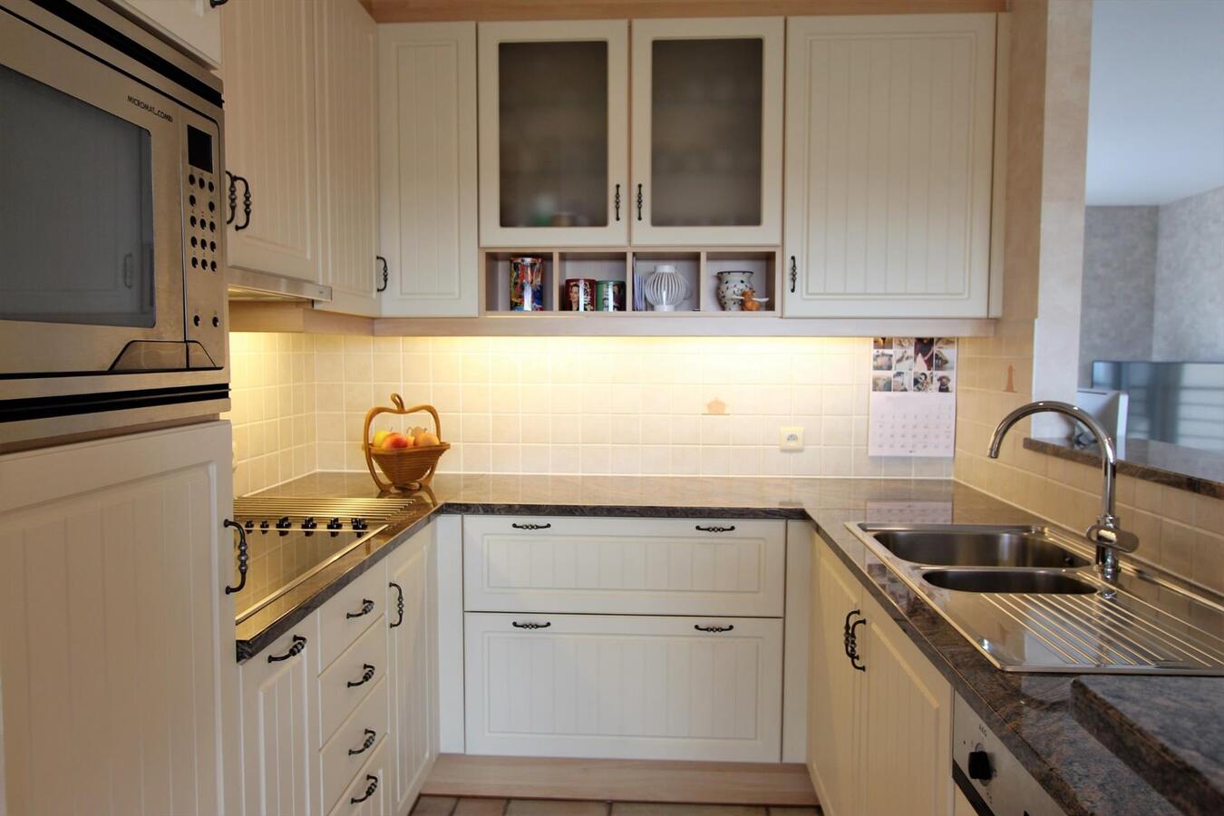 Rustig gelegen en perfect zon-georiënteerd villa-appartement met vrij zicht op beschermd duinengebied  in Middelkerke 