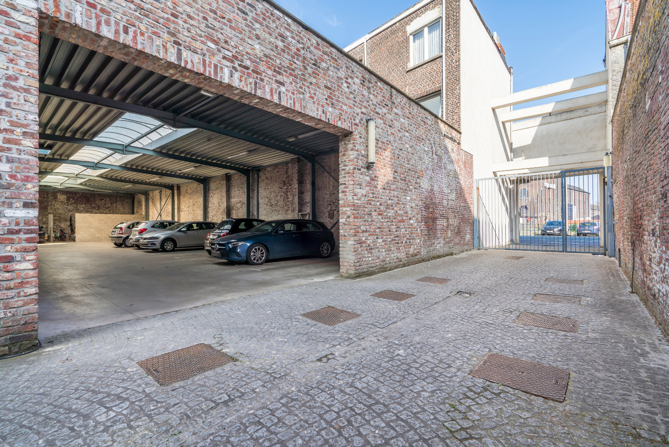 Gelijkvloers appartement te Gent! 