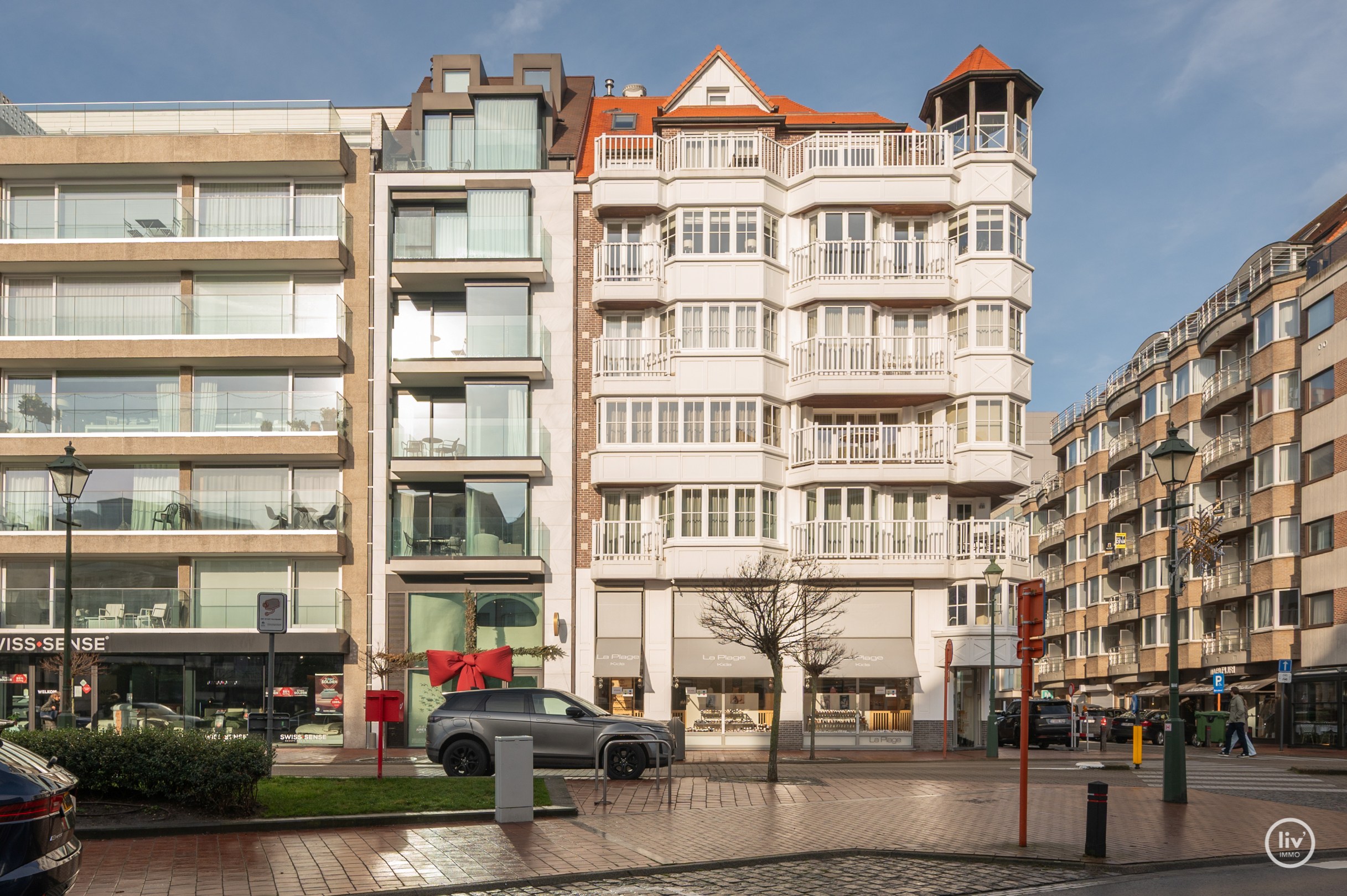 Duurzaam nieuwbouwappartement voorzien van een topafwerking &amp; een open zicht op het Driehoeksplein. 