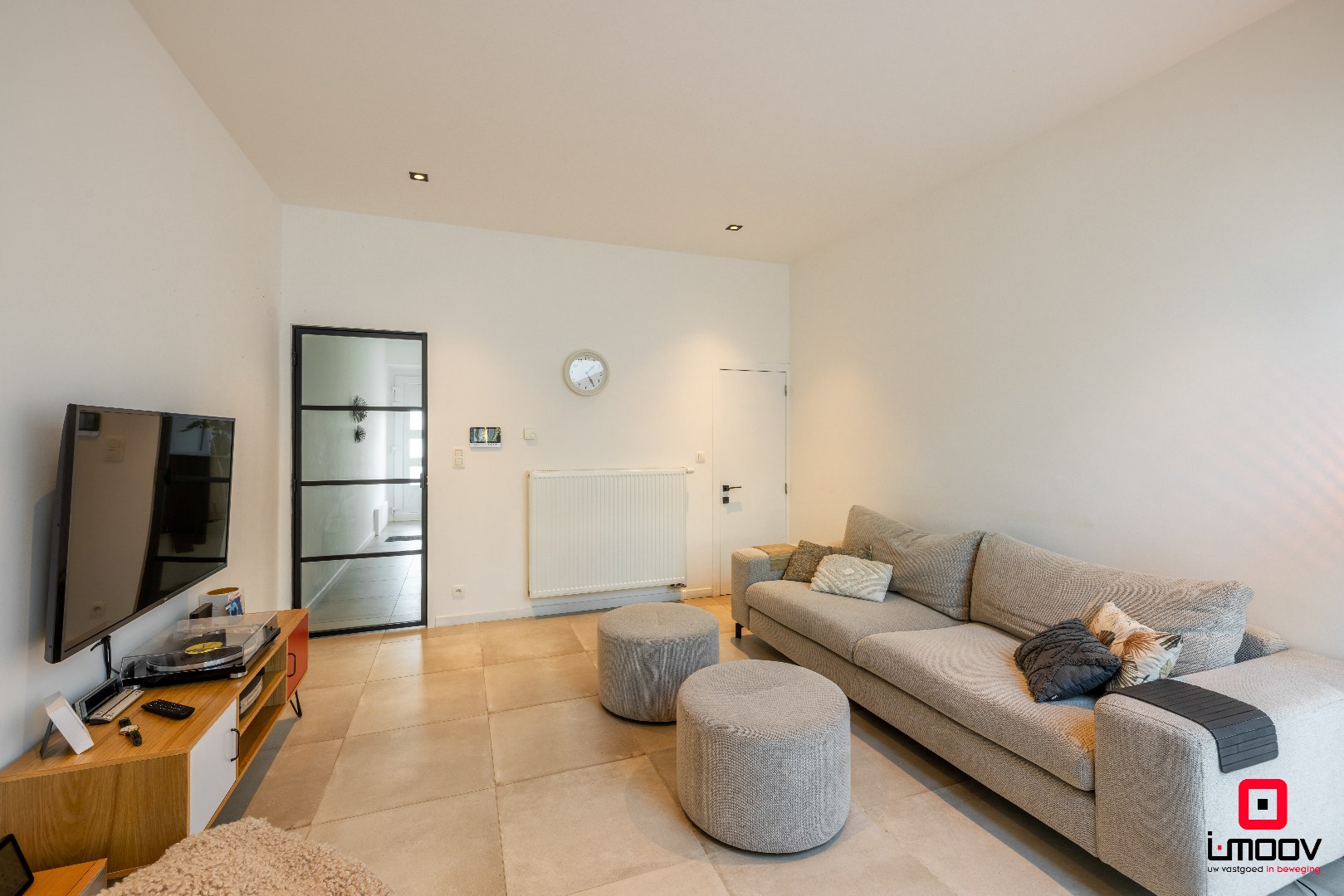 Hedendaags gerenoveerde stadswoning met lichtrijke leefruimtes en optie tot kangoeroewonen 