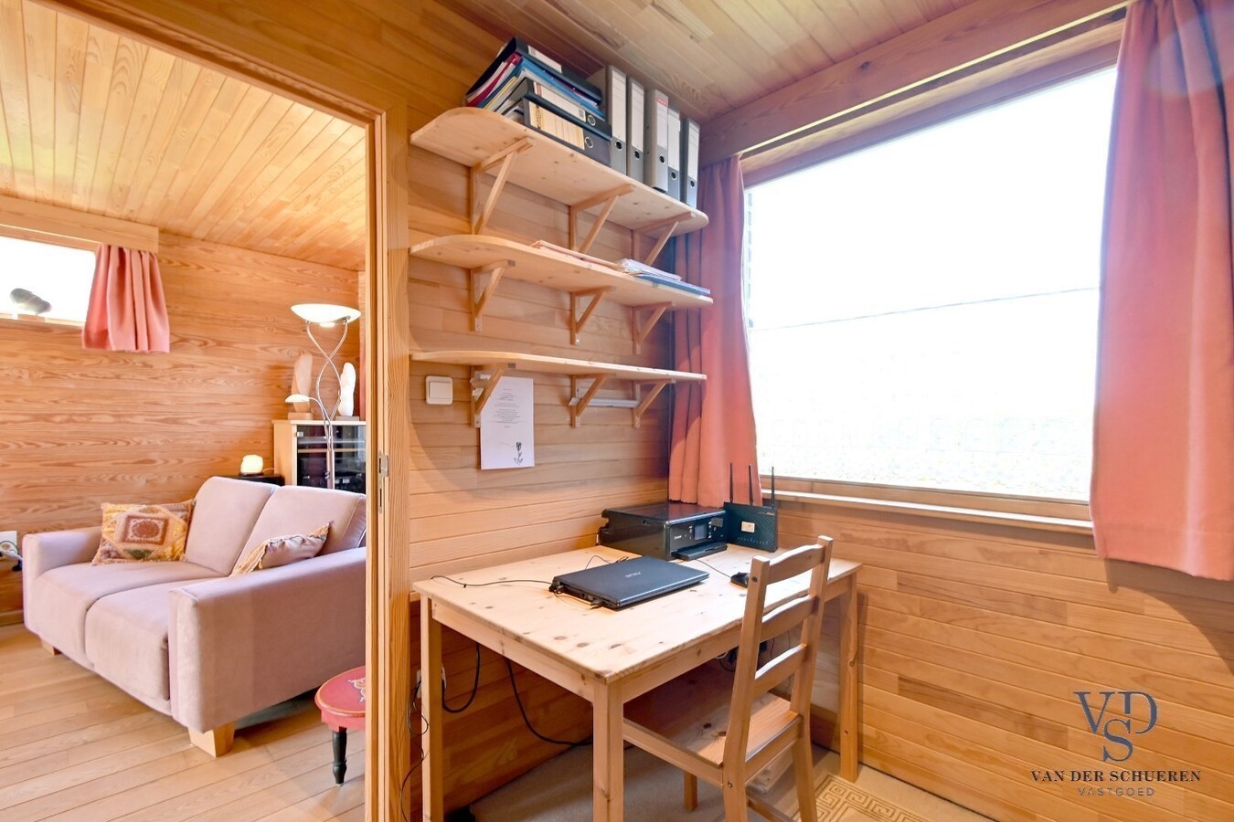 Landelijk gelegen open bebouwing op een uitzonderlijk perceel (1585m²) 