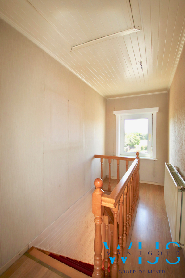 Instapklaar woonhuis op een rustige locatie te Rieme ! 