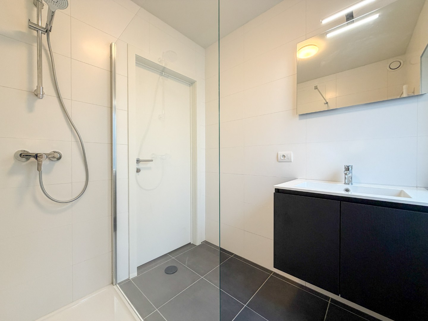 Energiezuinig appartement, nieuwbouw, met 2 slpk en zonneterras, Torhout 