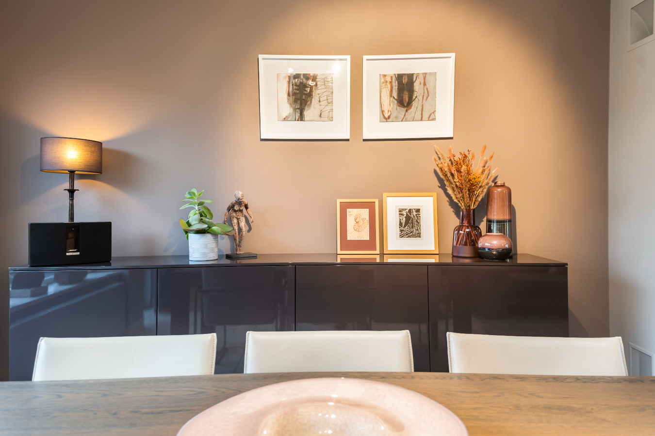 Tot in de puntjes afgewerkte woning in een doodlopende straat 