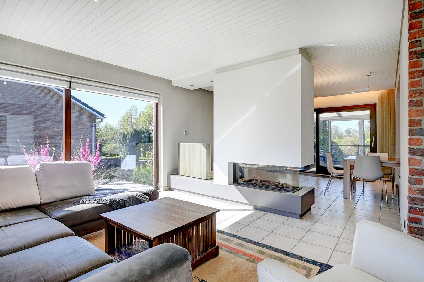 Goed onderhouden gelijkvloerse woning 