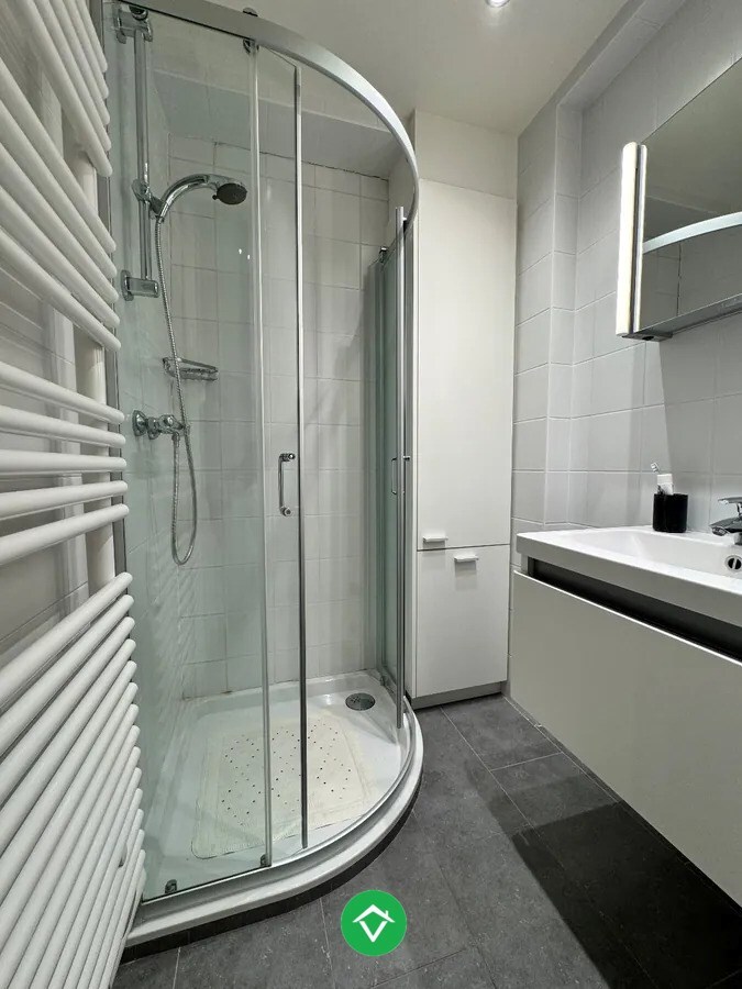 Instapklaar appartement met 2 slaapkamers en zijdelings zeezicht te Westende 