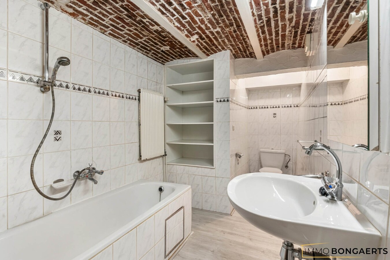 Instapklaar appartement met 2 slaapkamers in As 