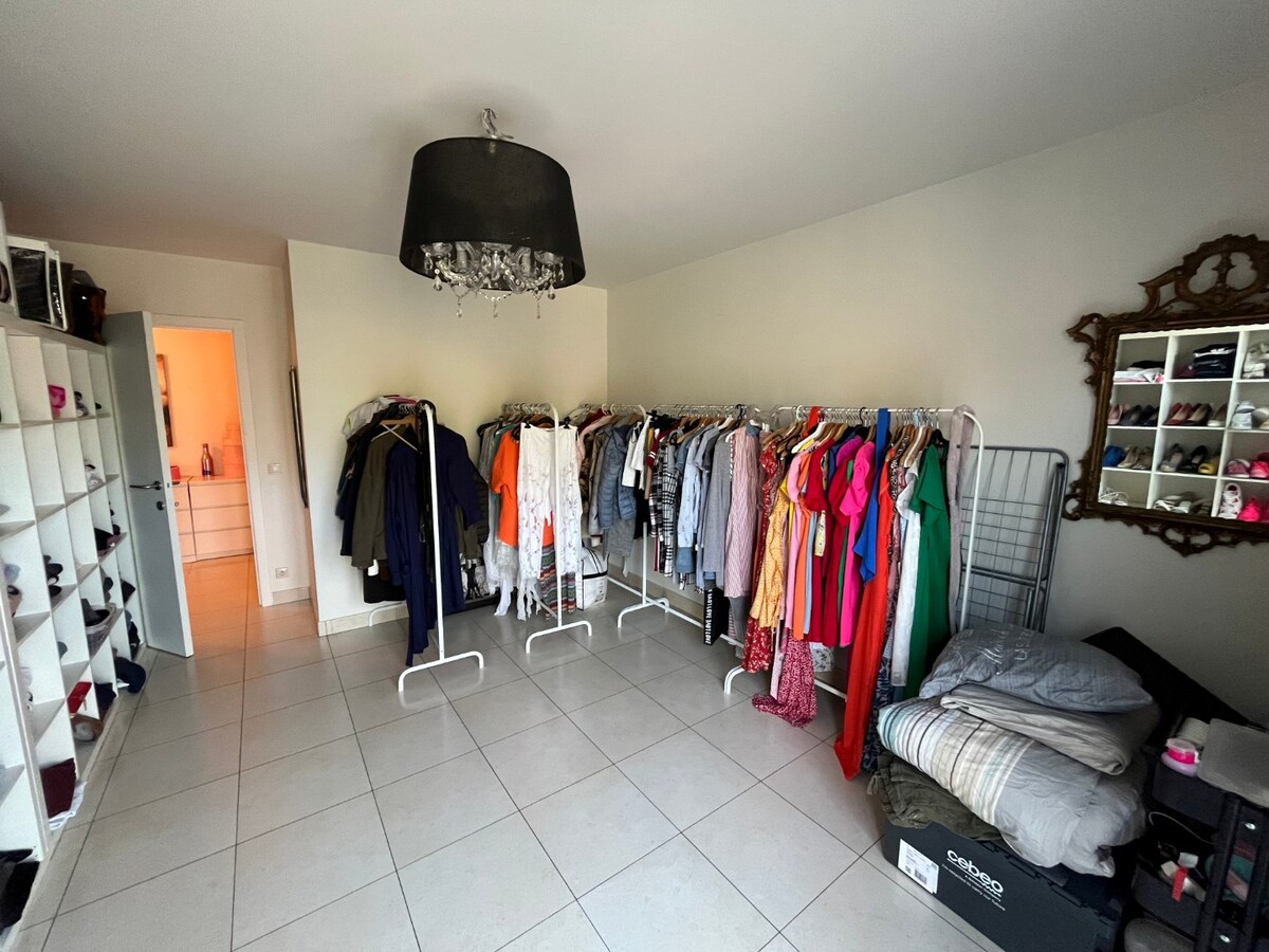 Tijdloos appartement met uitzonderlijk ruim terras 