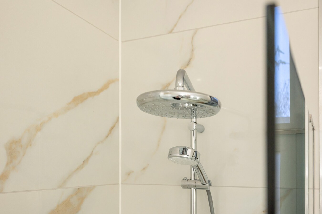 Charmante herenwoning in rustige straat nabij Vinkenhof! 