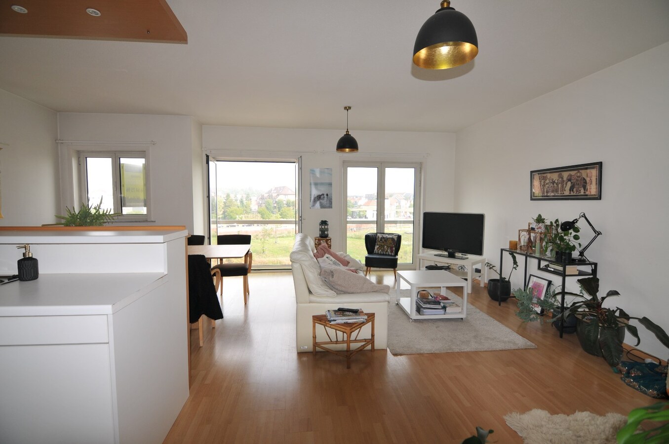 Ruim appartement met zicht op de Leie 