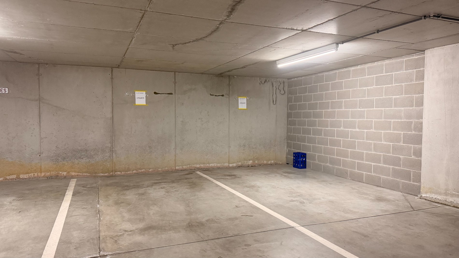 Showroom (B2B) of kantoorruimte te huur aan 't Eilandje in Antwerpen