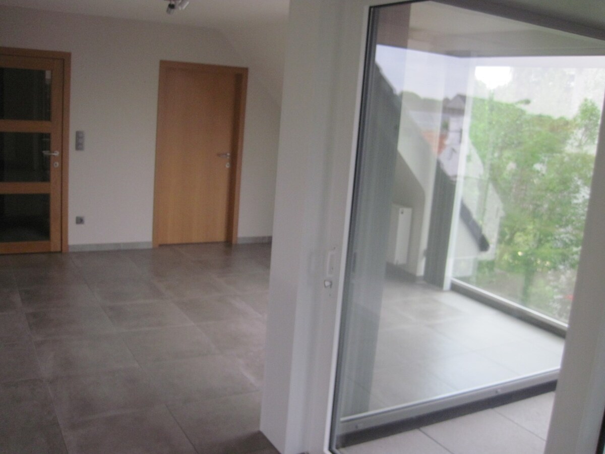 Luxueus en ruim appartement in rustige omgeving. 