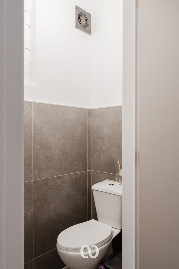 Gerenoveerd, ruim appartement op centrale ligging 