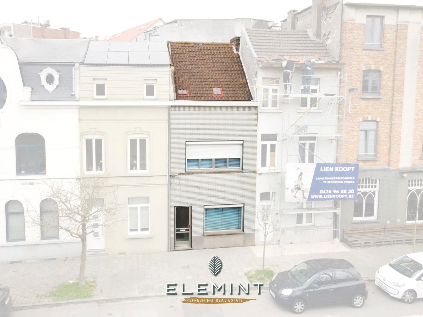 Op te frissen, goed onderhouden rijwoning met 3 slaapkamers 