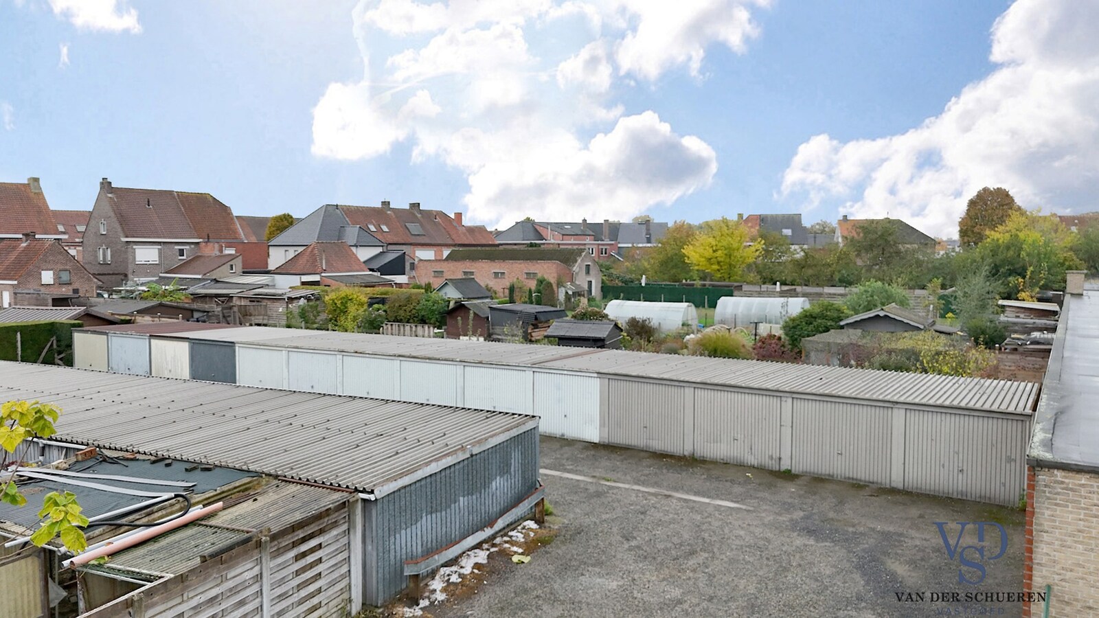 13 garageboxen op toplocatie in Deinze 