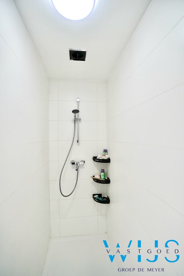 Instapklaar &amp; energiezuinig woonhuis te Zelzate ! 