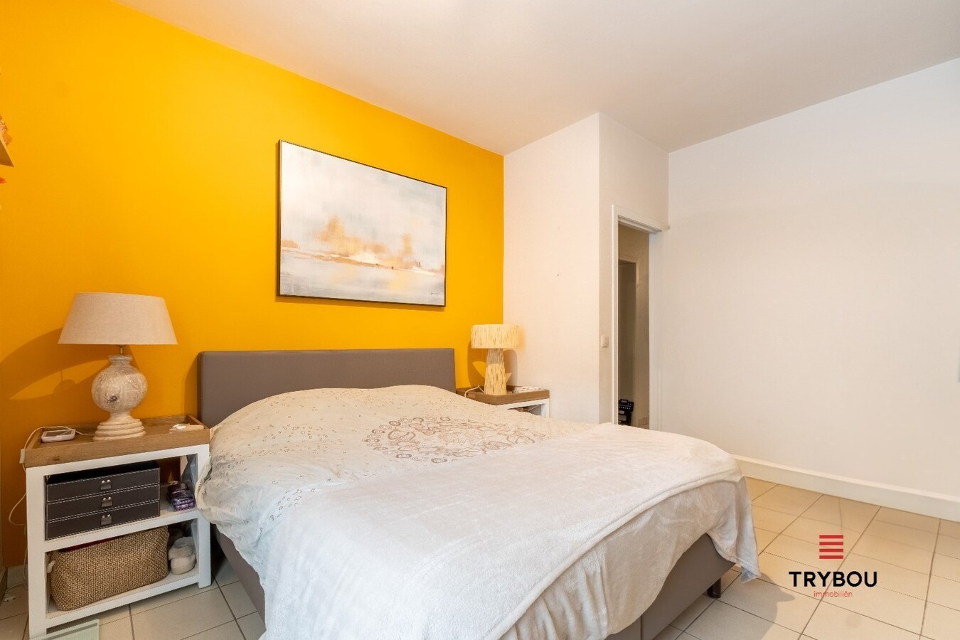 Ruim, instapklaar appartement met garage te koop in Langemark-Poelkapelle 