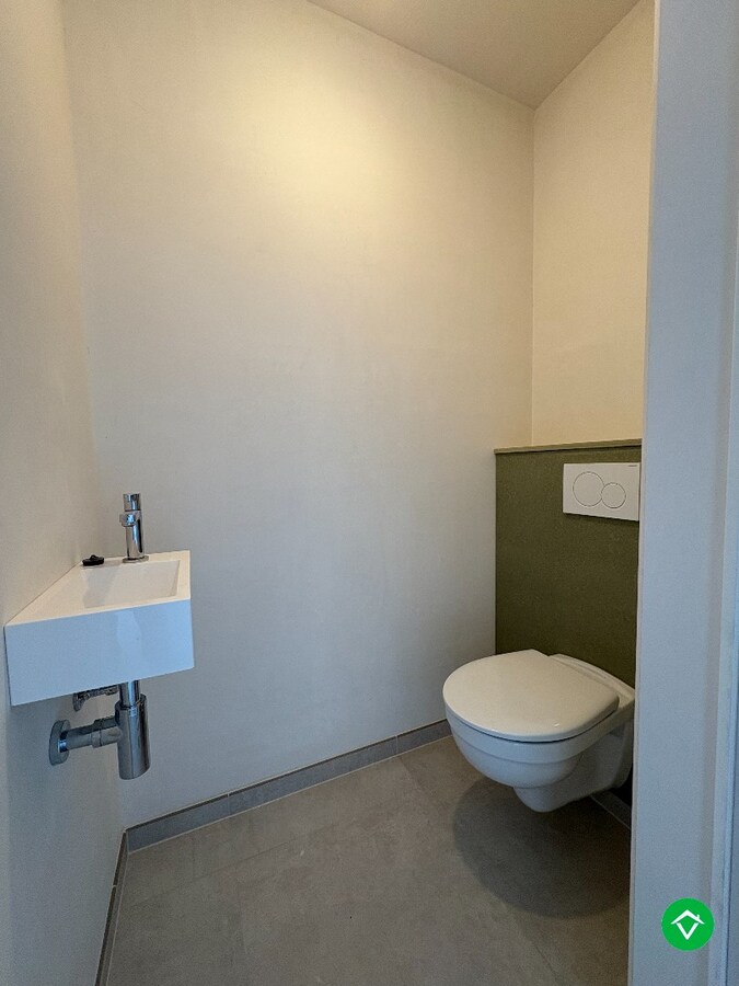 TE HUUR – Energiezuinige nieuwbouwwoning met tuin 