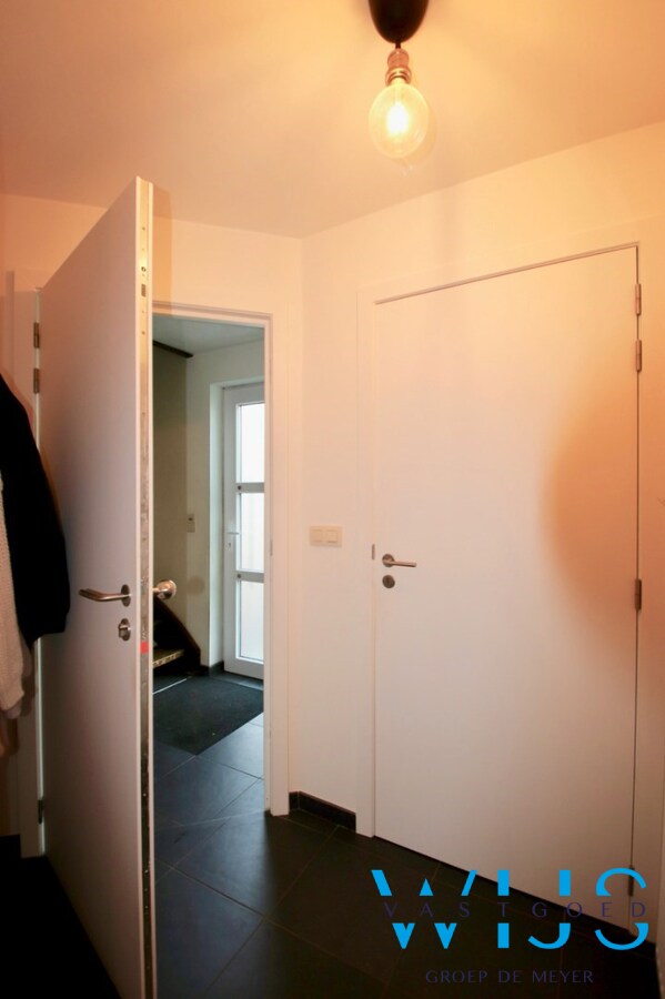 Prachtig instapklaar gelijkvloers appartement te Lievegem ! 