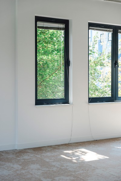 Gerenoveerd kantoor te koop nabij station Berchem